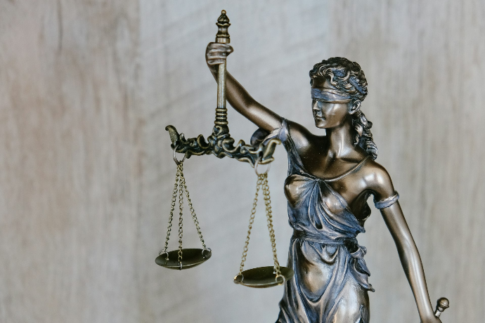 حماية حقوق العملاء العدالة
